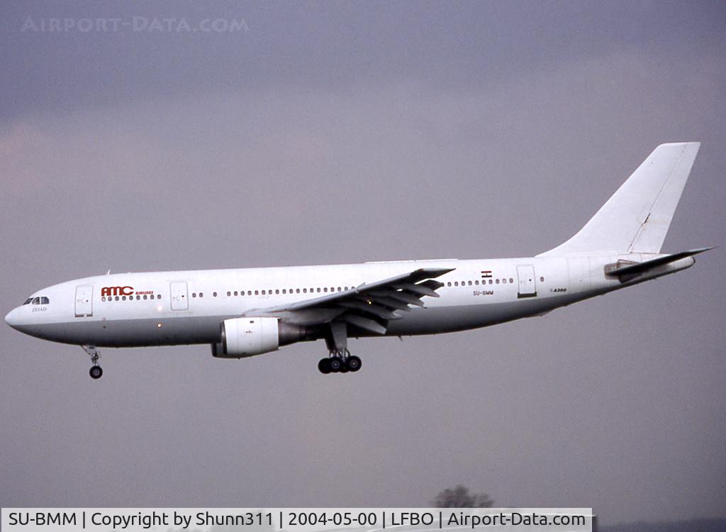 SU-BMM, 1982 Airbus A300B4-203 C/N 175, Landing rwy 32R with small AMC Airlines titles