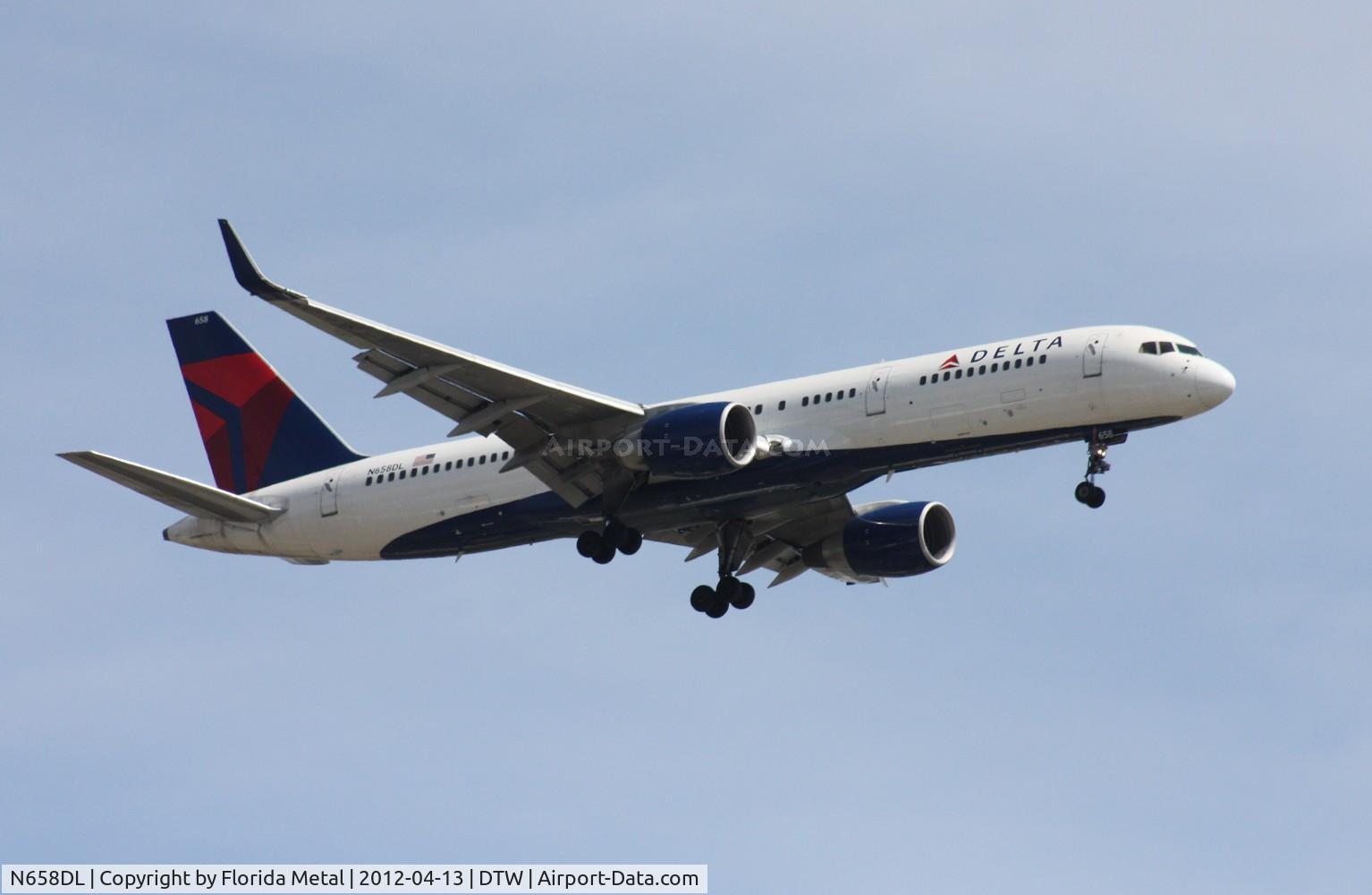 N658DL, 1990 Boeing 757-232 C/N 24420, Delta 757
