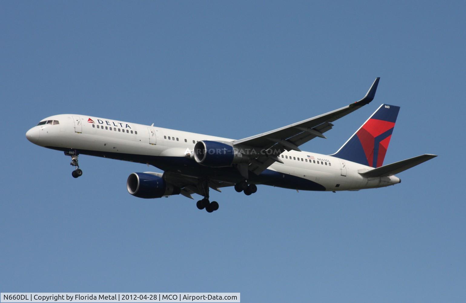 N660DL, 1990 Boeing 757-232 C/N 24422, Delta 757