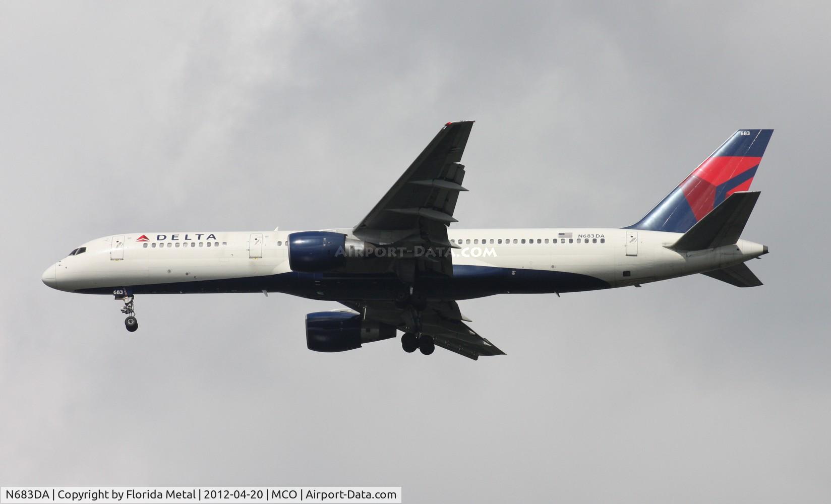 N683DA, 1993 Boeing 757-232 C/N 27103, Delta 757