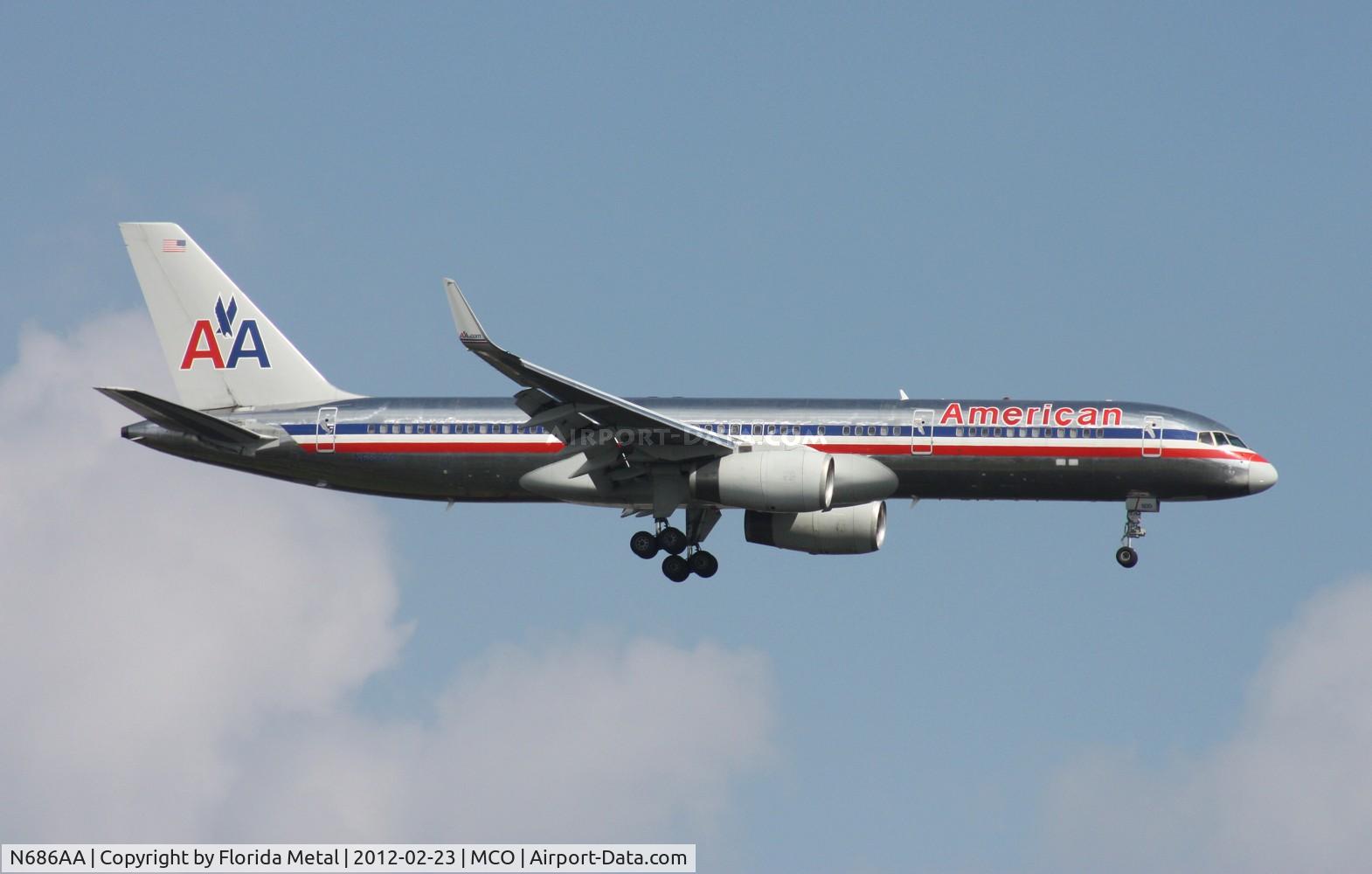 N686AA, 1992 Boeing 757-223 C/N 25343, American 757