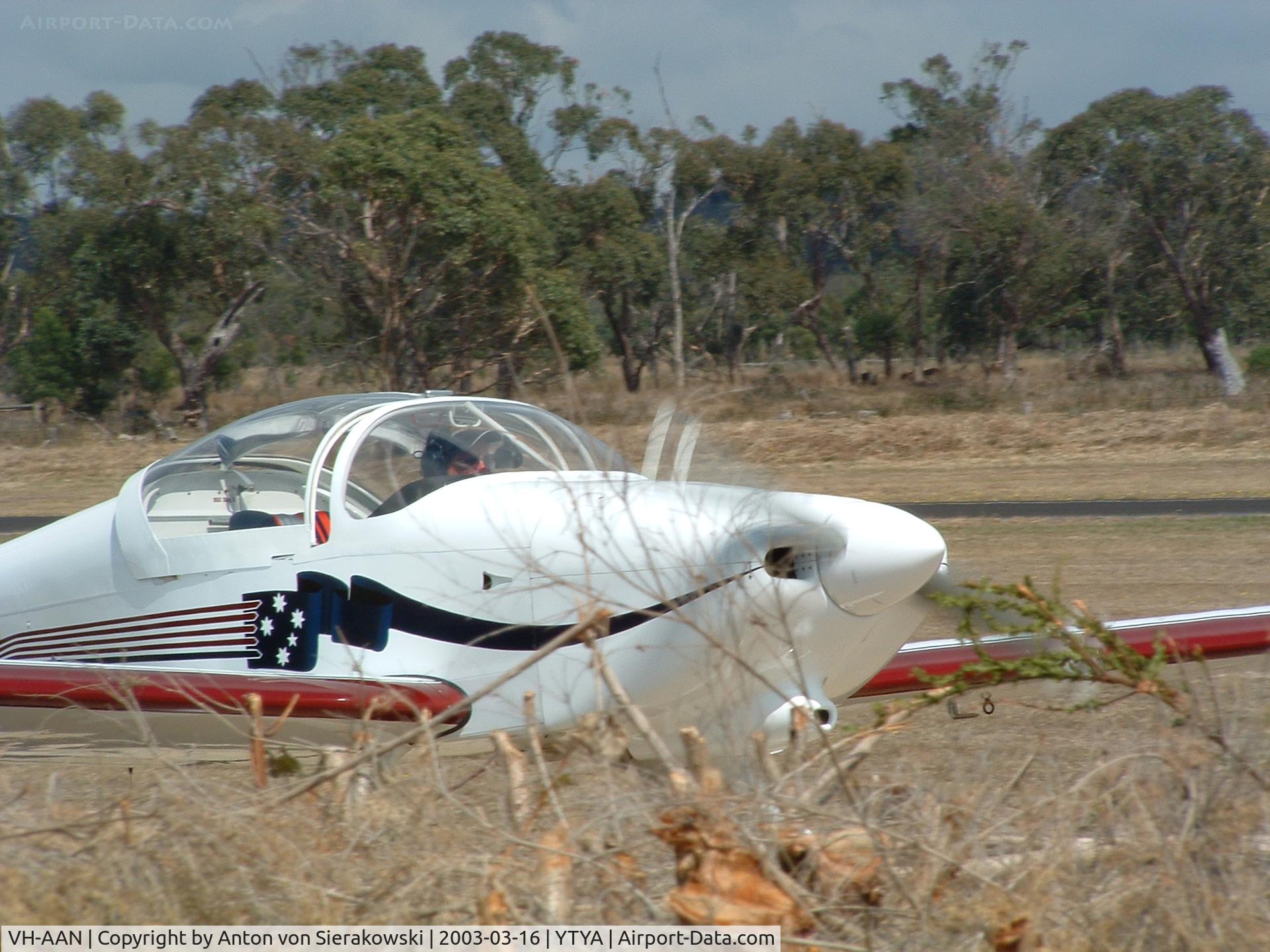 VH-AAN, 2000 Vans RV-6A C/N V343, VH-AAN @ YTYA Tyabb 2003 PAC Air Show