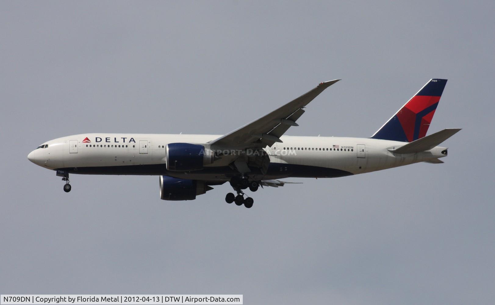 N709DN, 2010 Boeing 777-232/LR C/N 40559, Delta 777-200LR