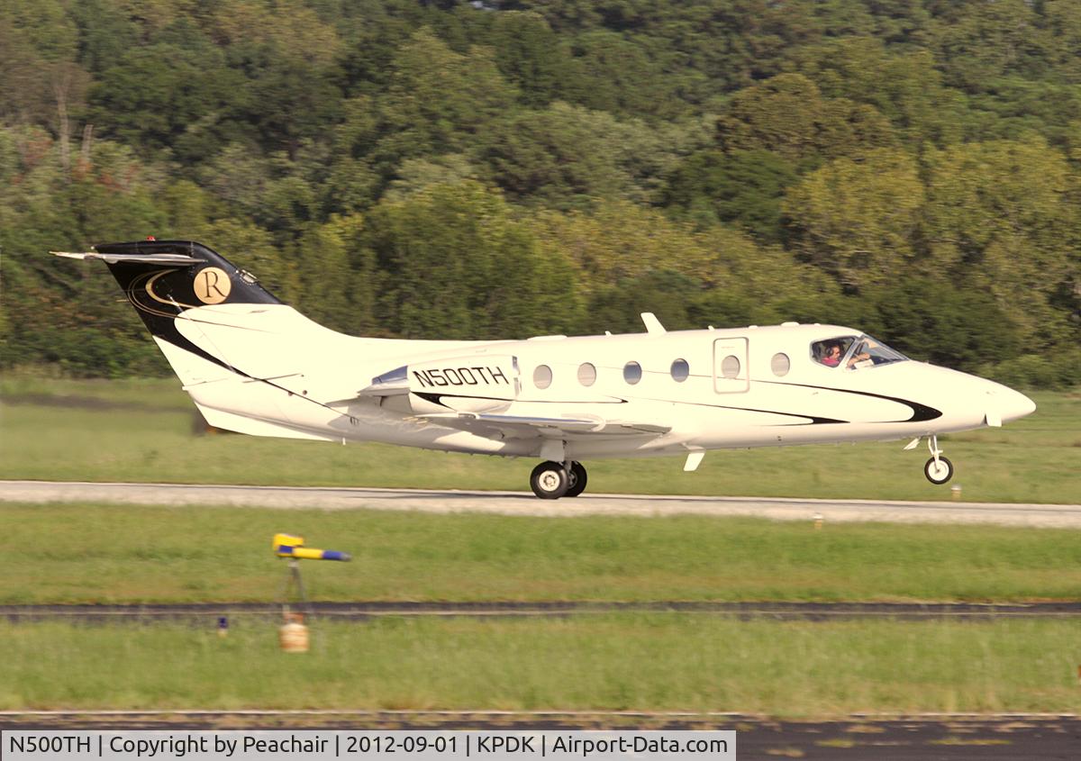 N500TH, 1999 Raytheon Aircraft Company 400A C/N RK-246, Take off