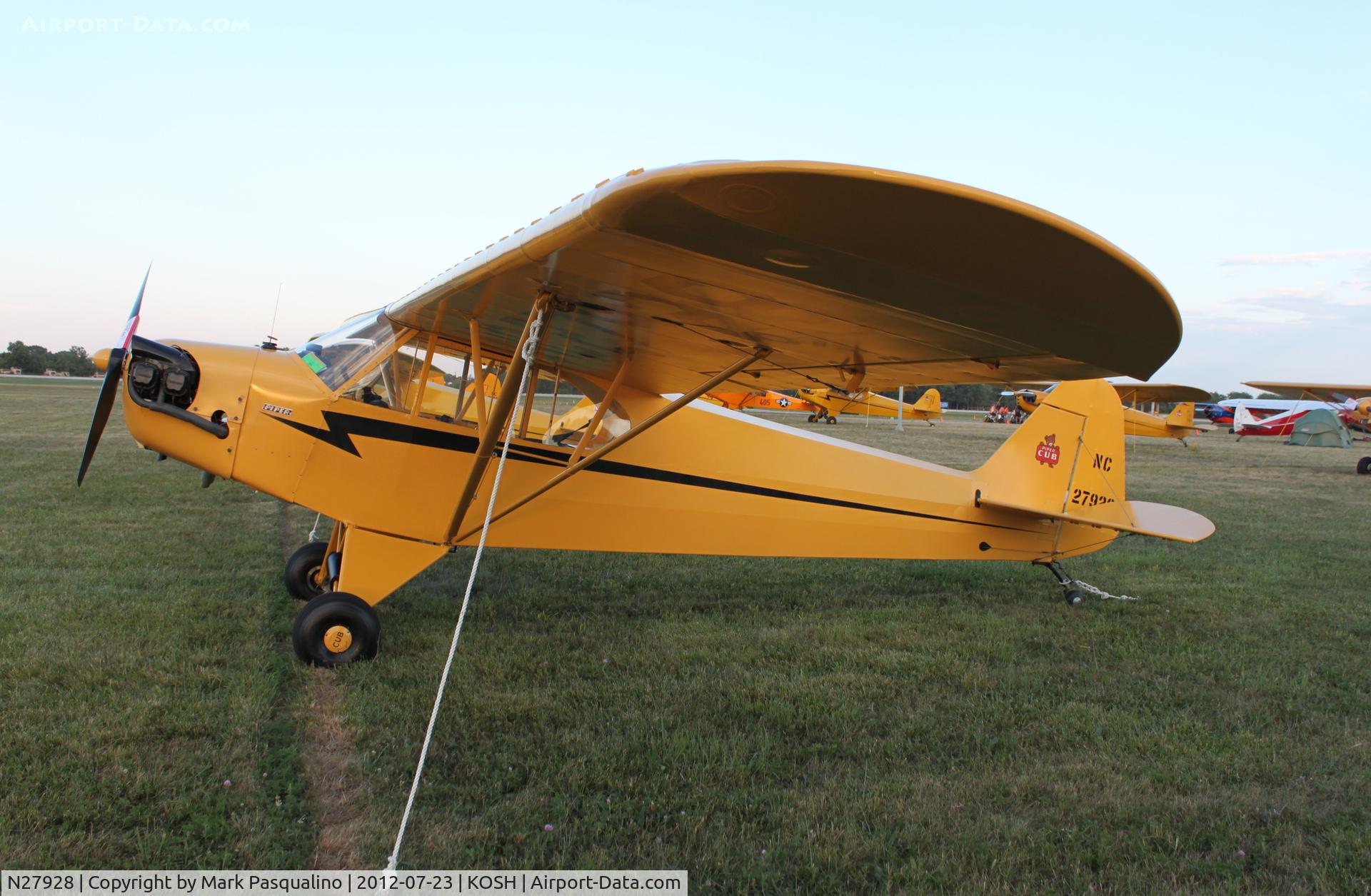 N27928, 1940 Piper J3C-65 Cub C/N 4453, Piper J3C-65