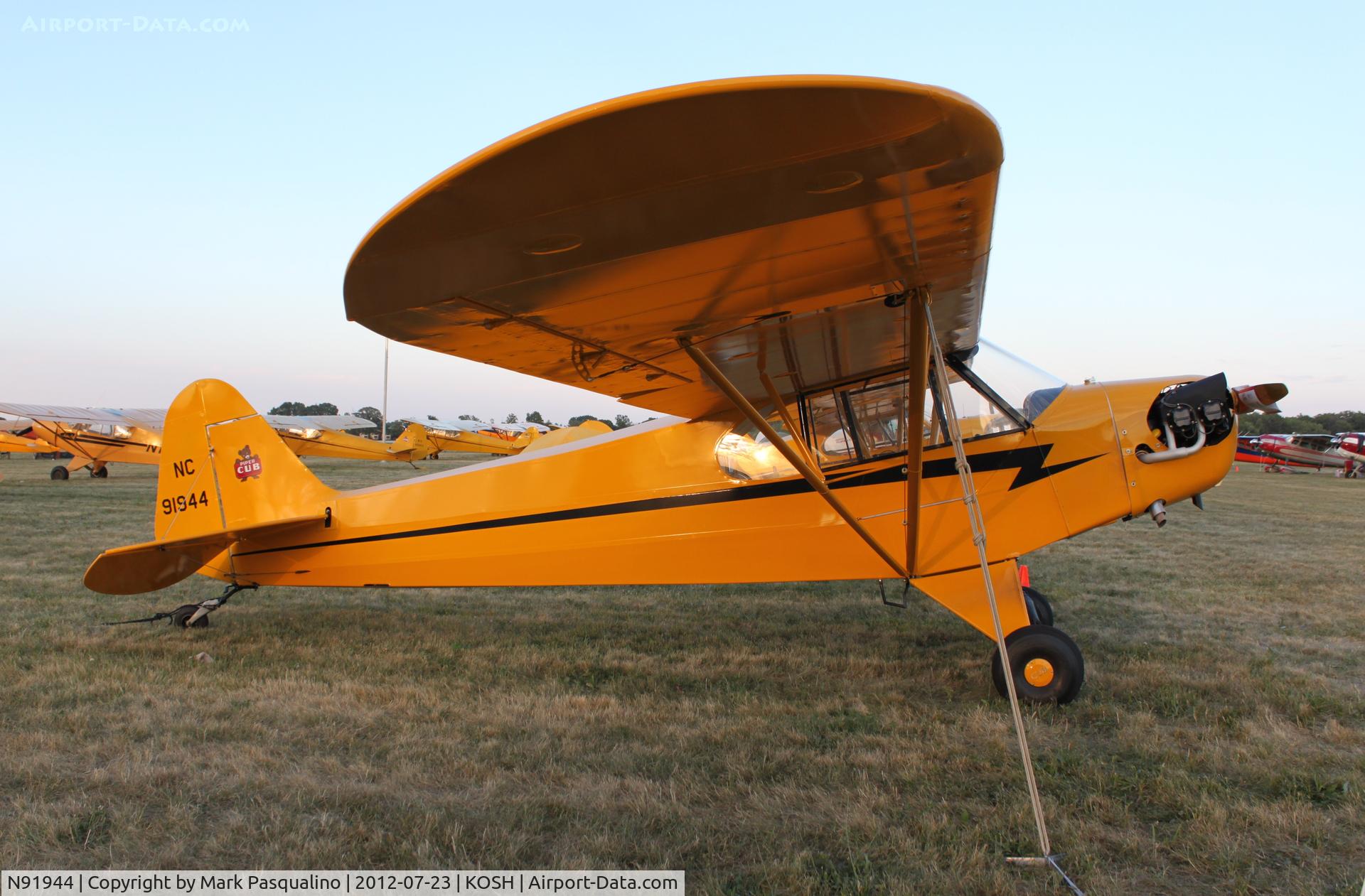 N91944, 1946 Piper J3C-65 Cub C/N 16364, Piper J3C-65