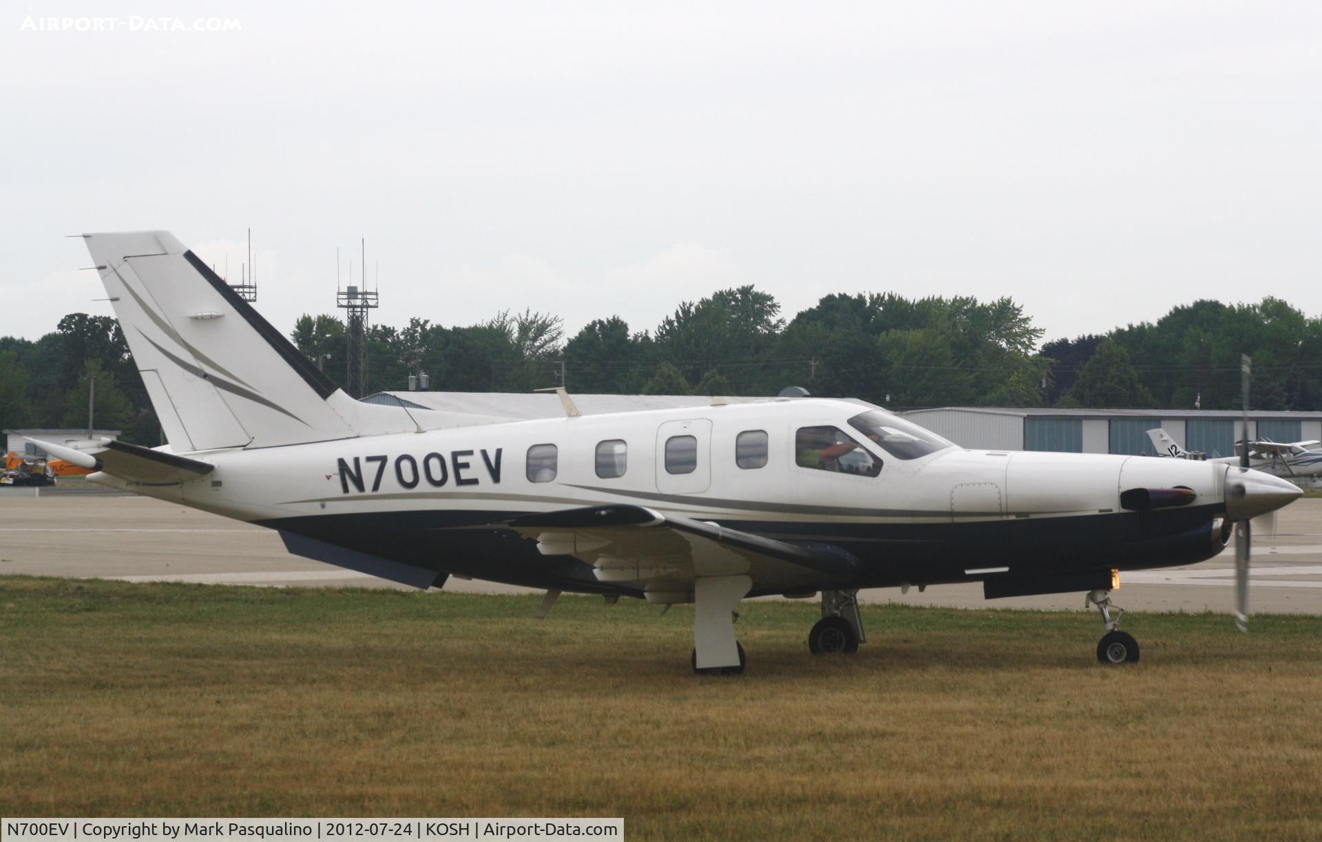 N700EV, 2004 Socata TBM-700 C/N 287, Socata TBM 700
