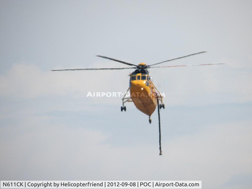N611CK, 1961 Sikorsky SH-3H Sea King C/N 148966, Flaring out to slow decent