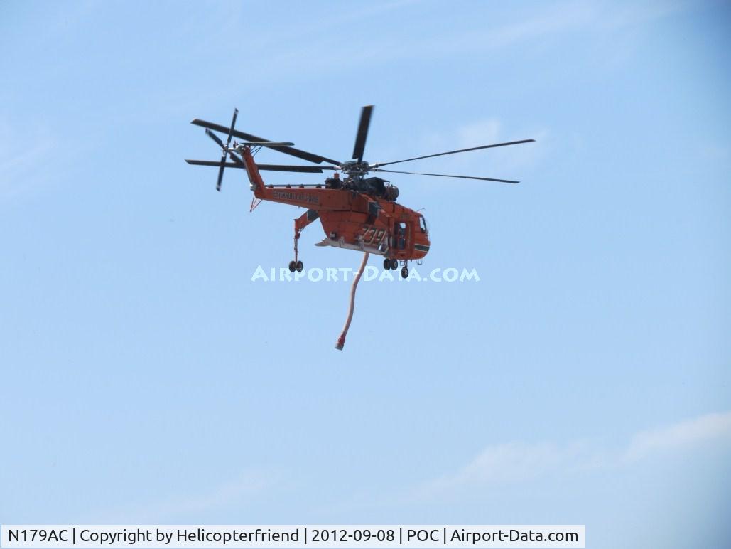 N179AC, 1970 Sikorsky S-64F Skycrane C/N 64091, Turning northbound to be enroute to the Williams Fire area