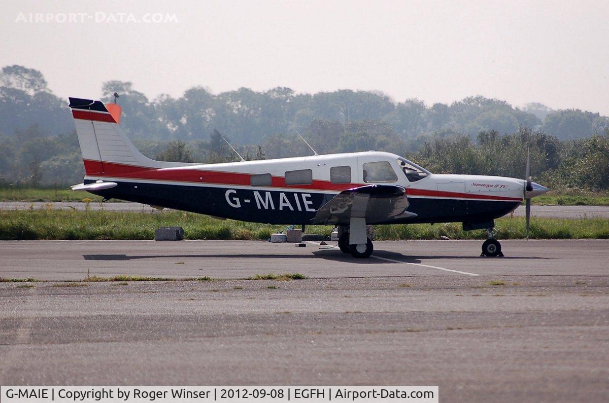 G-MAIE, 1998 Piper PA-32R-301T Turbo Saratoga C/N 3257046, Visiting Saratoga II TC.