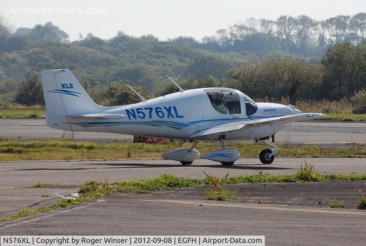 N576XL, 2007 Liberty XL-2 C/N 0060, Visiting XL2.