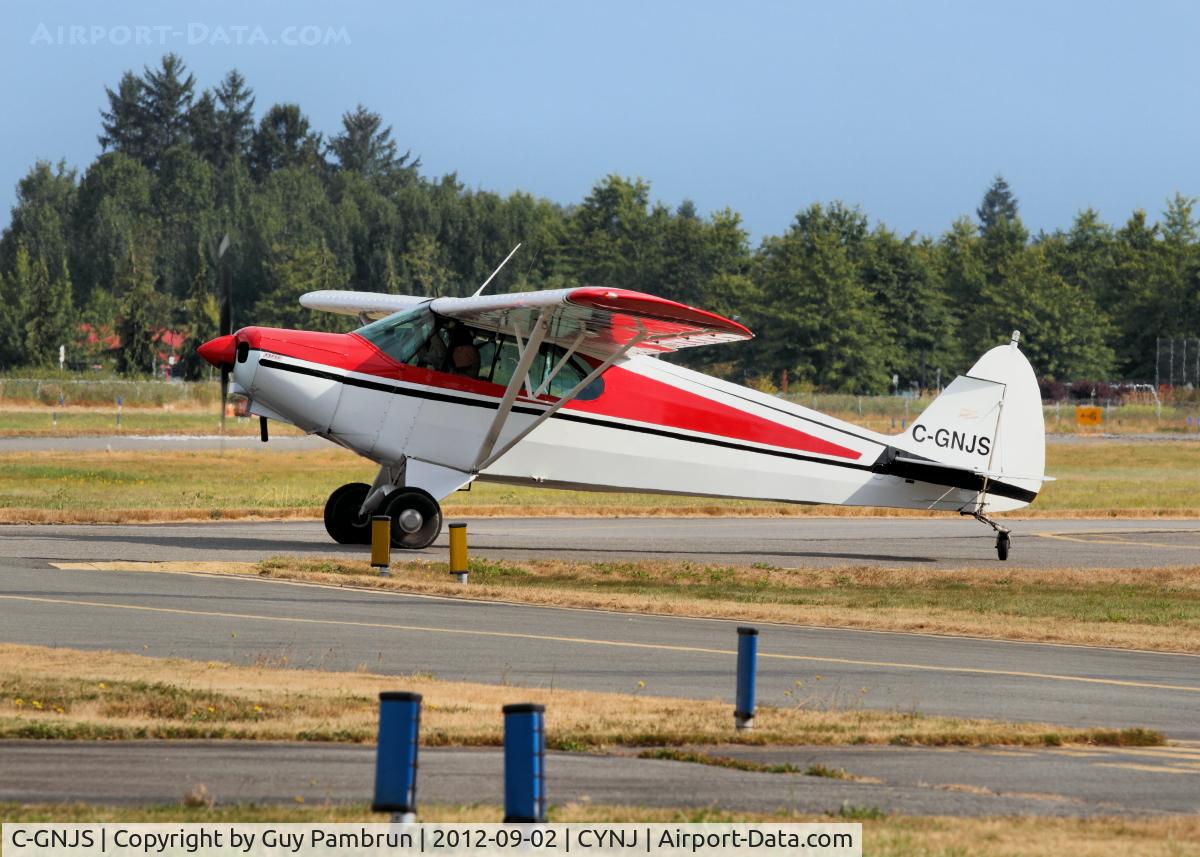 C-GNJS, 1946 Piper PA-12 Super Cruiser C/N 12-1510, Waiting