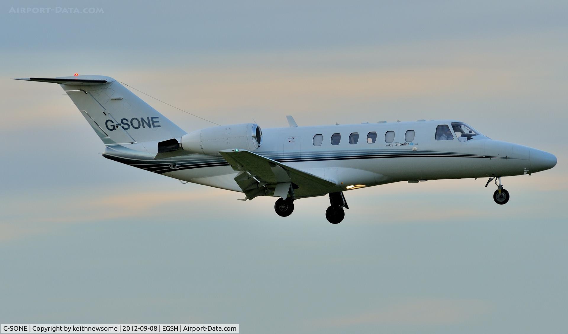 G-SONE, 2001 Cessna 525A CitationJet CJ2 C/N 525A-0031, Arriving in the evening sunset.