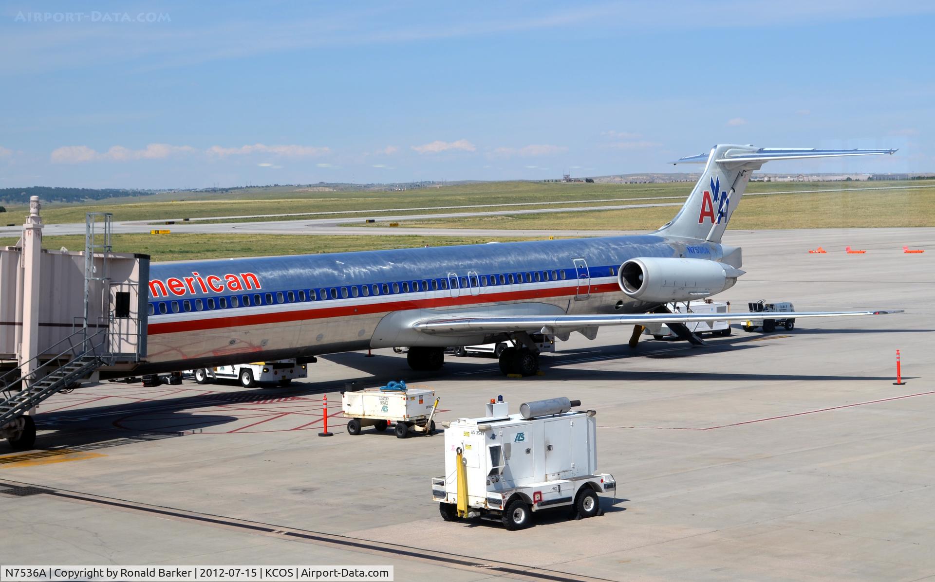 N7536A, 1990 McDonnell Douglas MD-82 (DC-9-82) C/N 49990, Colorado Springs