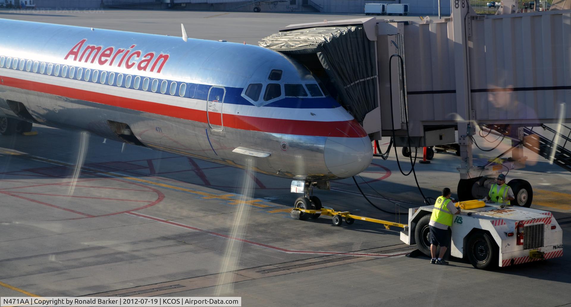 N471AA, 1988 McDonnell Douglas MD-82 (DC-9-82) C/N 49601, The Springs
