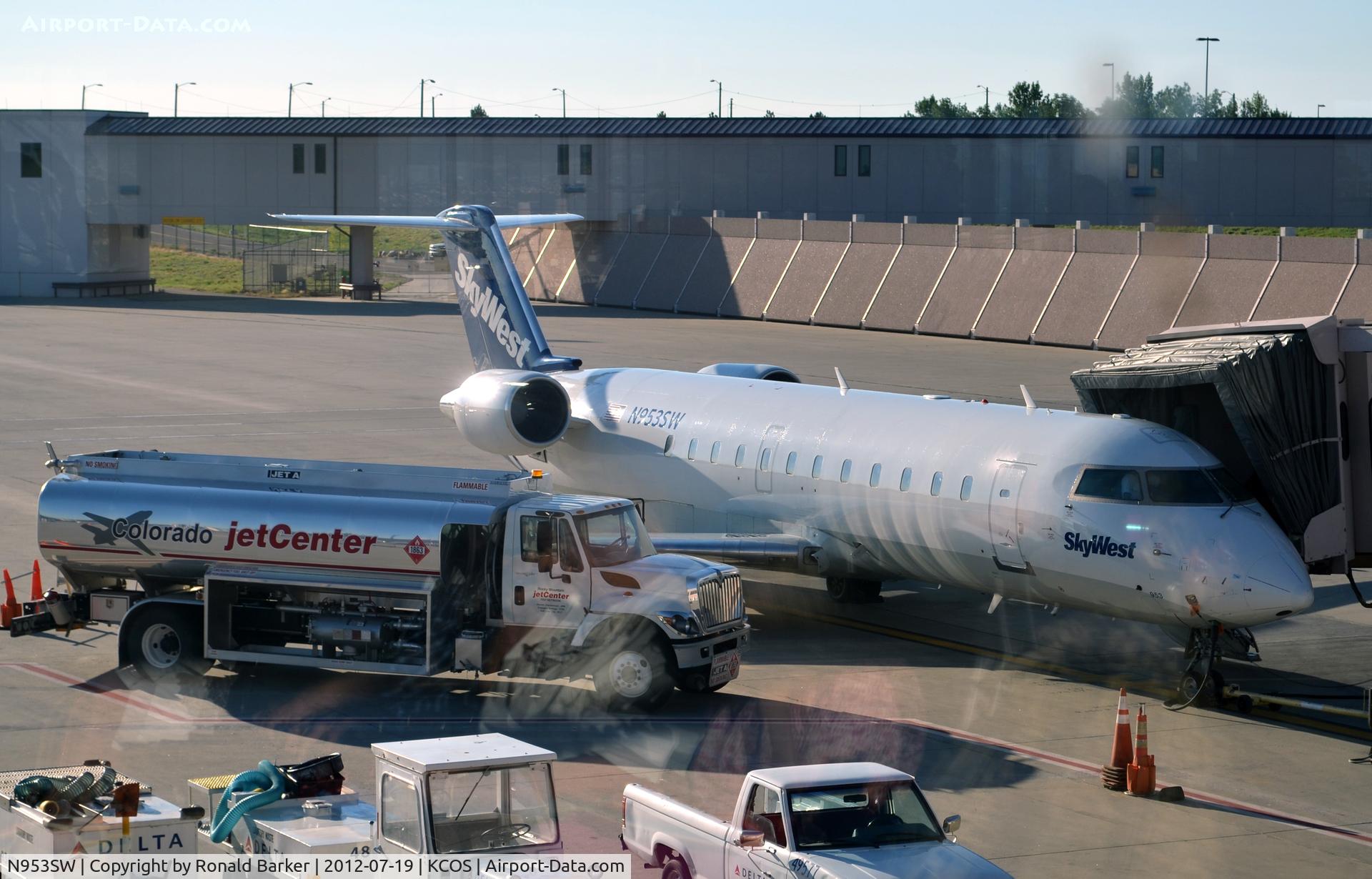 N953SW, 2003 Bombardier CRJ-200LR (CL-600-2B19) C/N 7813, The Springs
