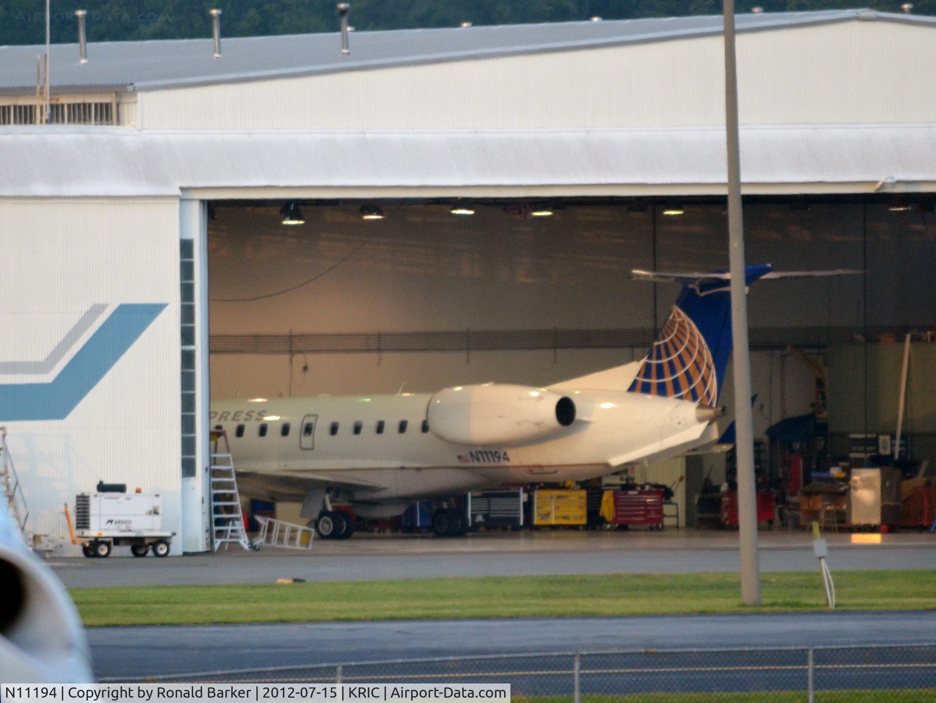 N11194, 2005 Embraer ERJ-145XR (EMB-145XR) C/N 14500940, RIC VA