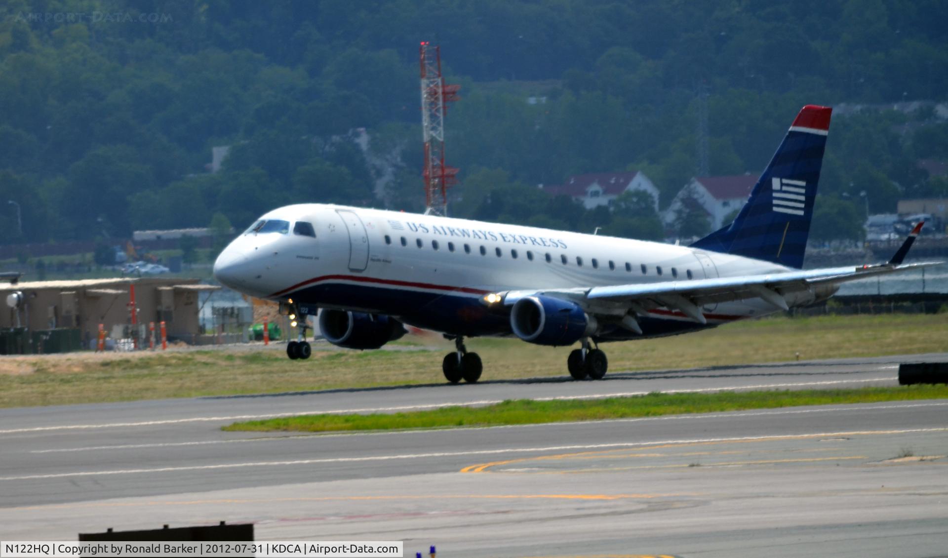 N122HQ, 2007 Embraer 175LR (ERJ-170-200LR) C/N 17000196, Landing DCA