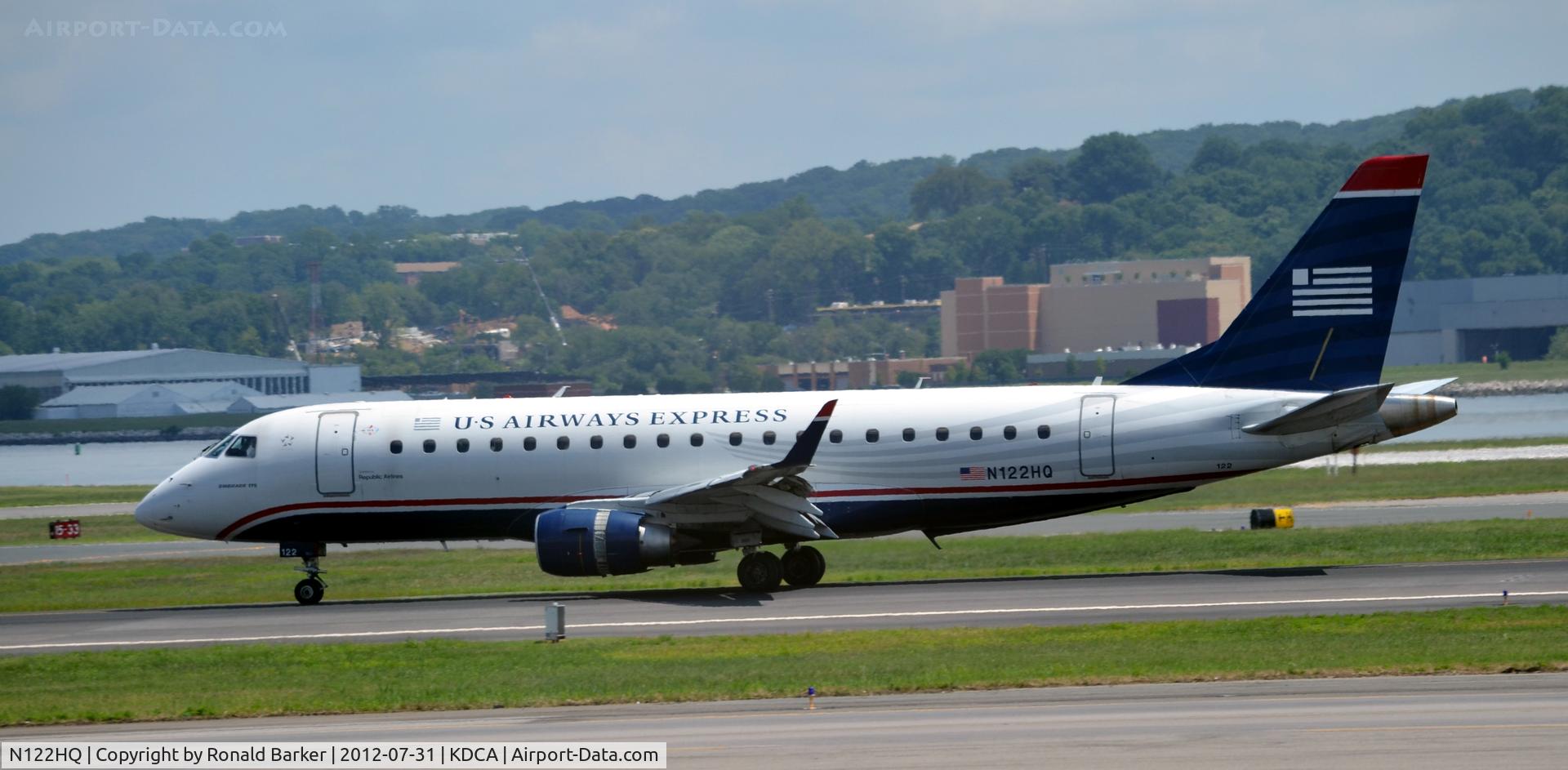 N122HQ, 2007 Embraer 175LR (ERJ-170-200LR) C/N 17000196, Landing DCA