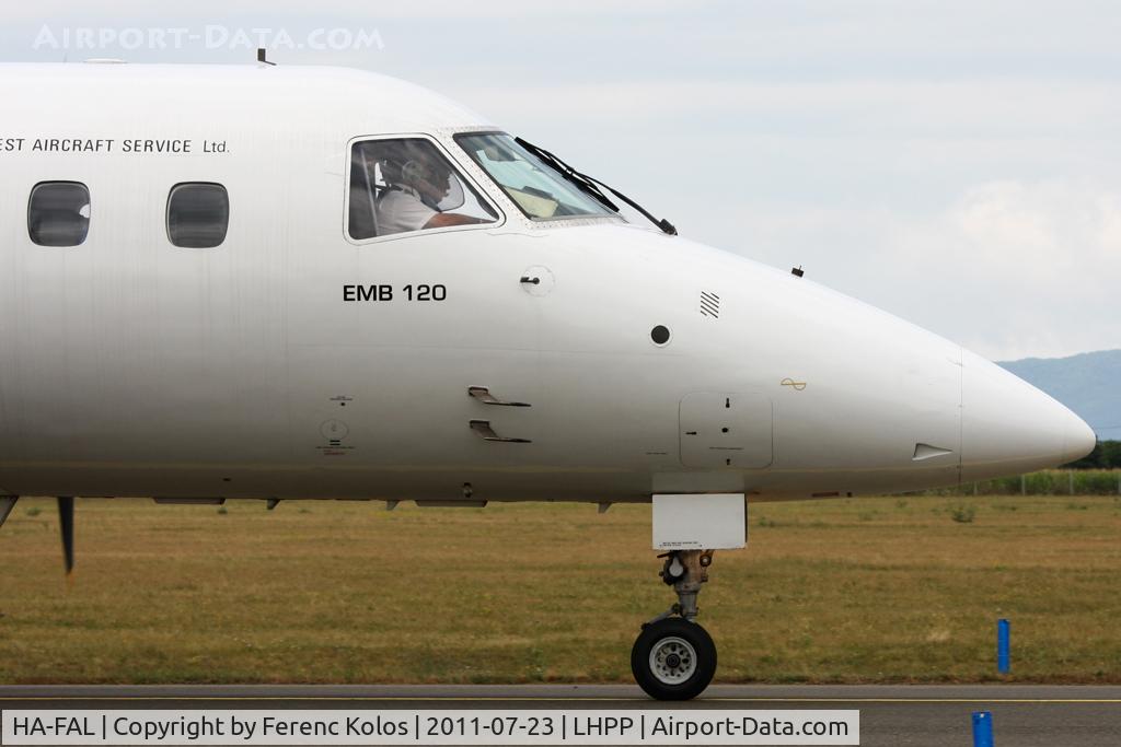 HA-FAL, 1990 Embraer EMB-120 Brasilia C/N 120176, Pécs
