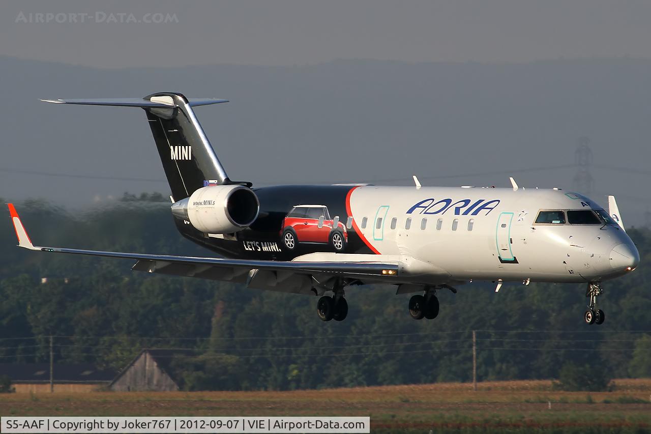 S5-AAF, 1998 Canadair CRJ-200LR (CL-600-2B19) C/N 7272, Adria Airways