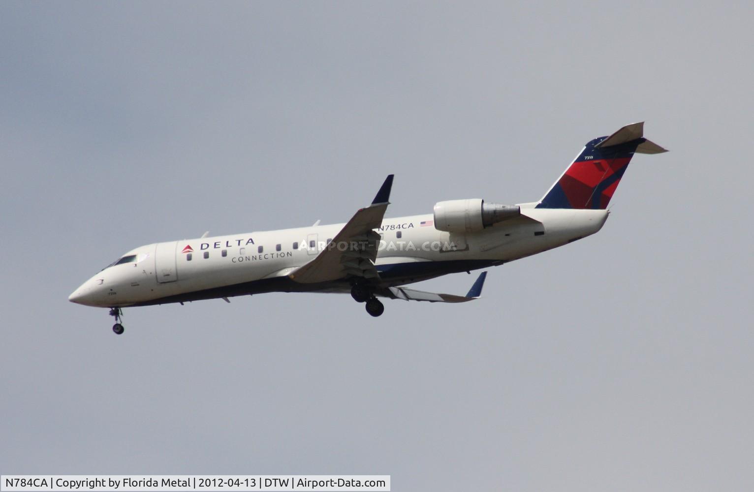 N784CA, 1999 Bombardier CRJ-100ER (CL-600-2B19) C/N 7319, Comair CRJ