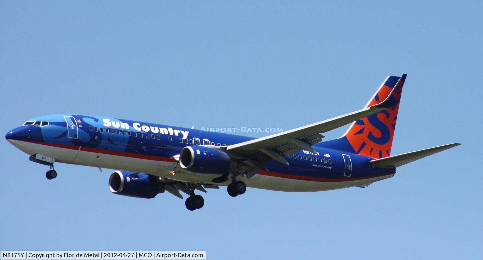 N817SY, 2001 Boeing 737-8K2 C/N 30392, Sun Country 737-800