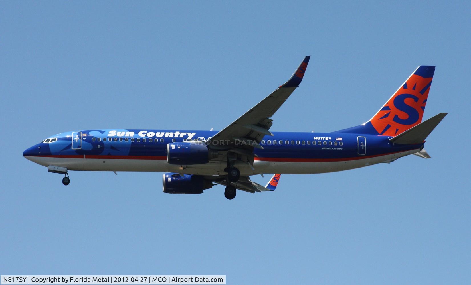 N817SY, 2001 Boeing 737-8K2 C/N 30392, Sun Country 737-800