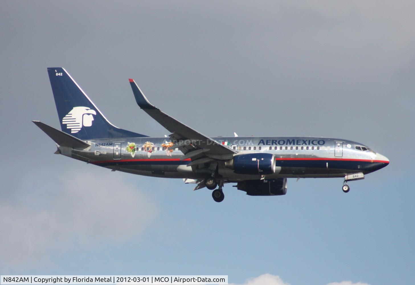 N842AM, 2005 Boeing 737-752 C/N 32842, Aeromexico 