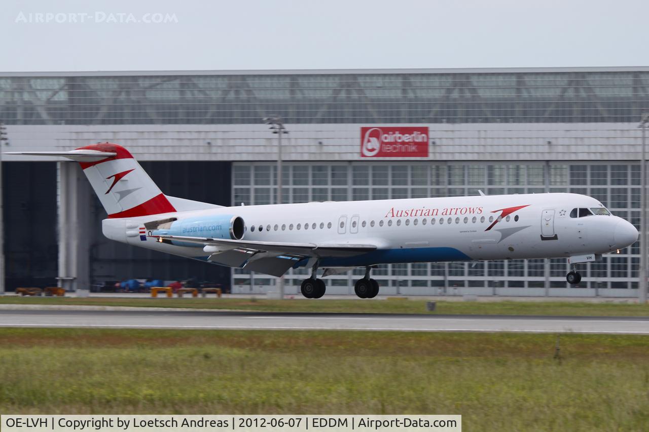 OE-LVH, 1993 Fokker 100 (F-28-0100) C/N 11456, Austrian