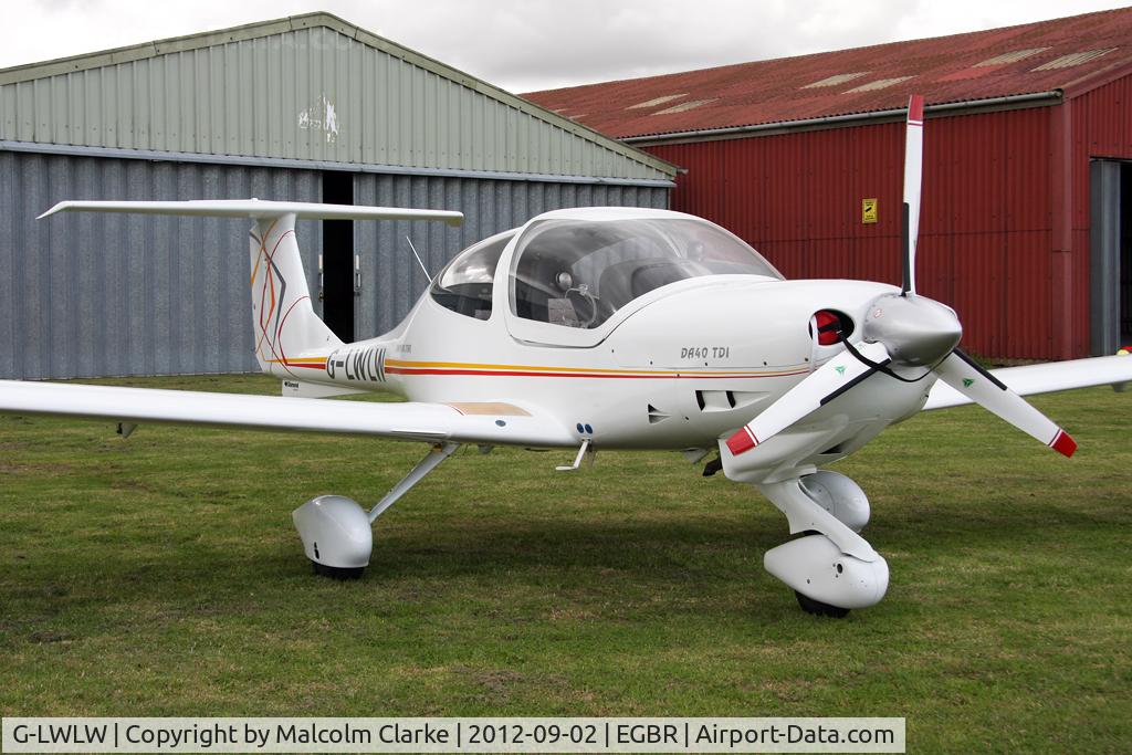 G-LWLW, 2003 Diamond DA-40D Diamond Star C/N D4.052, Diamond DA-40D Diamond Star at The Real Aeroplane Club's Wings & Wheels weekend, Breighton Airfield, September 2012.