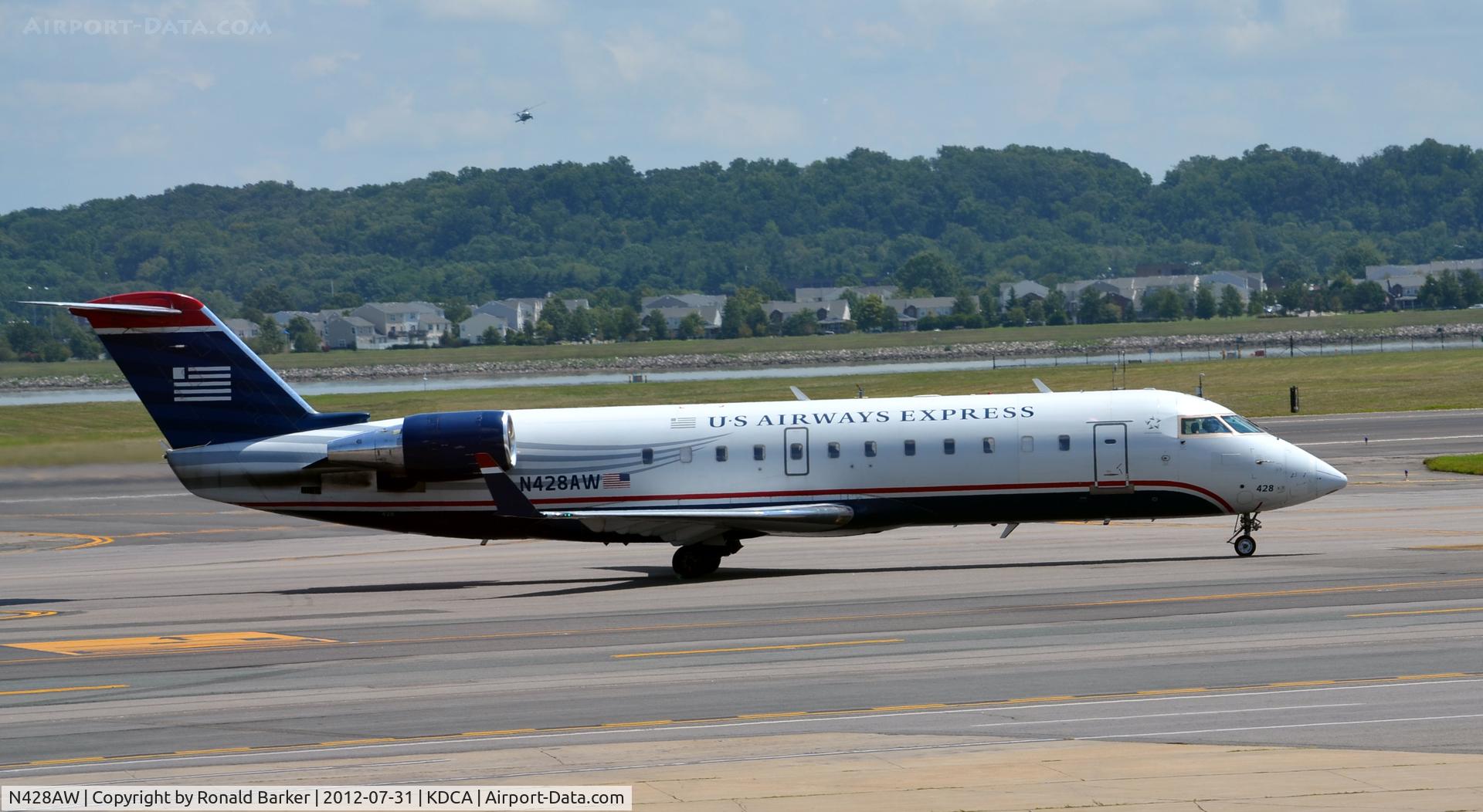 N428AW, 2002 Bombardier CRJ-200LR (CL-600-2B19) C/N 7695, Taxi DCA
