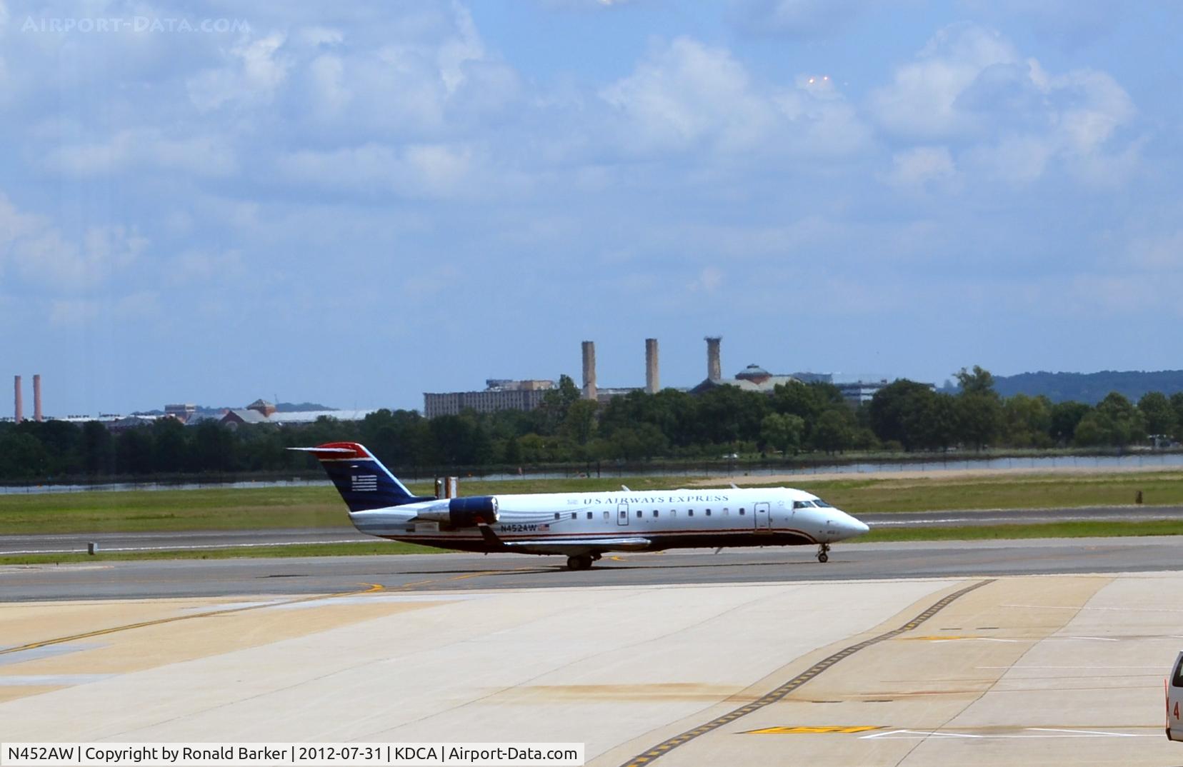 N452AW, 2003 Bombardier CRJ-200LR (CL-600-2B19) C/N 7835, Taxi DCA VA