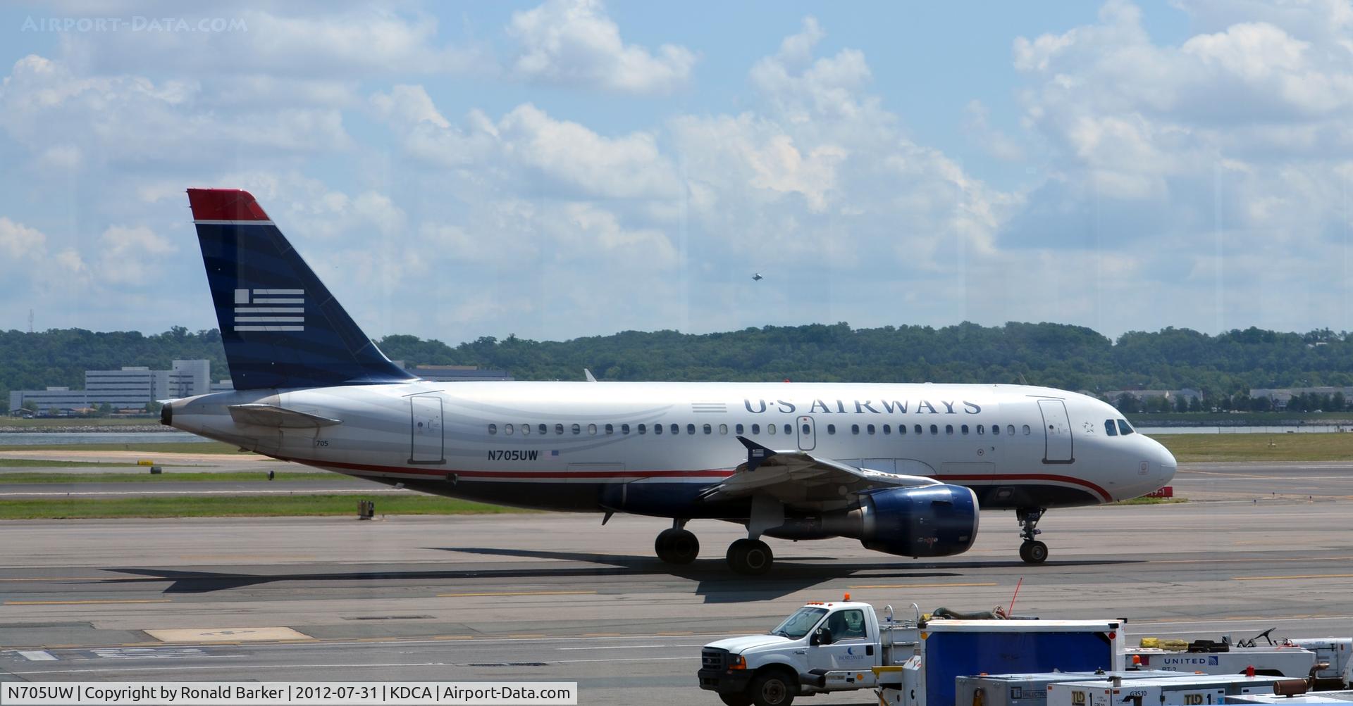 N705UW, 1998 Airbus A319-112 C/N 0929, Tai DCA