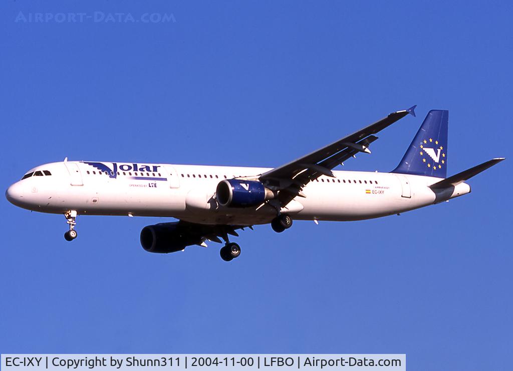 EC-IXY, 1999 Airbus A321-211 C/N 1006, Landing rwy 32L