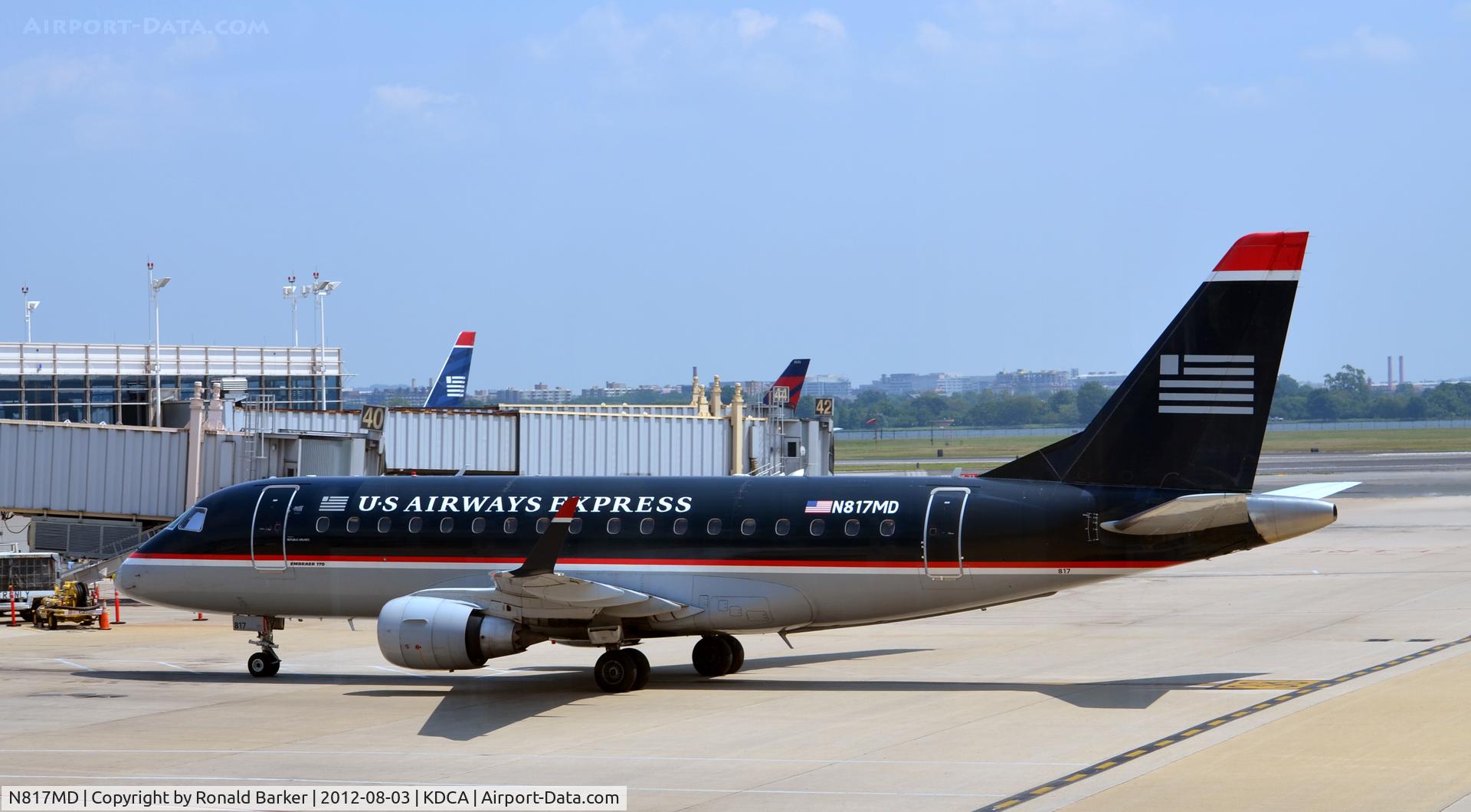 N817MD, 2004 Embraer 170SU (ERJ-170-100SU) C/N 17000038, Taxi DCA