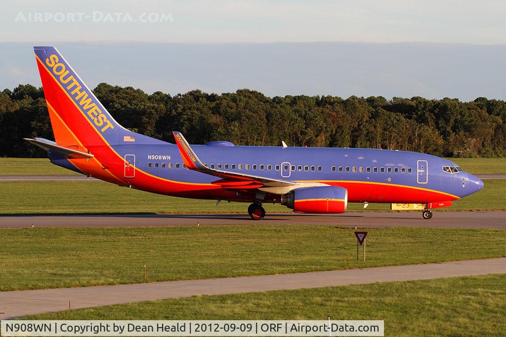 N908WN, 2008 Boeing 737-7H4 C/N 36620, Southwest Airlines N908WN (FLT SWA3158) taxiing to Gate A3 after arrival from Jacksonville Int'l (KJAX). This aircraft no longer bears the 