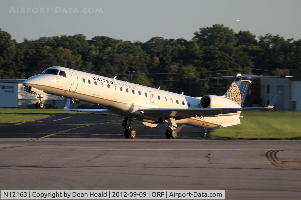 N12163, 2004 Embraer ERJ-145XR (EMB-145XR) C/N 14500811, United Express (ExpressJet Airlines) N12163 (FLT ASQ3269) departing RWY 5 en route to Newark Liberty Int'l (KEWR).