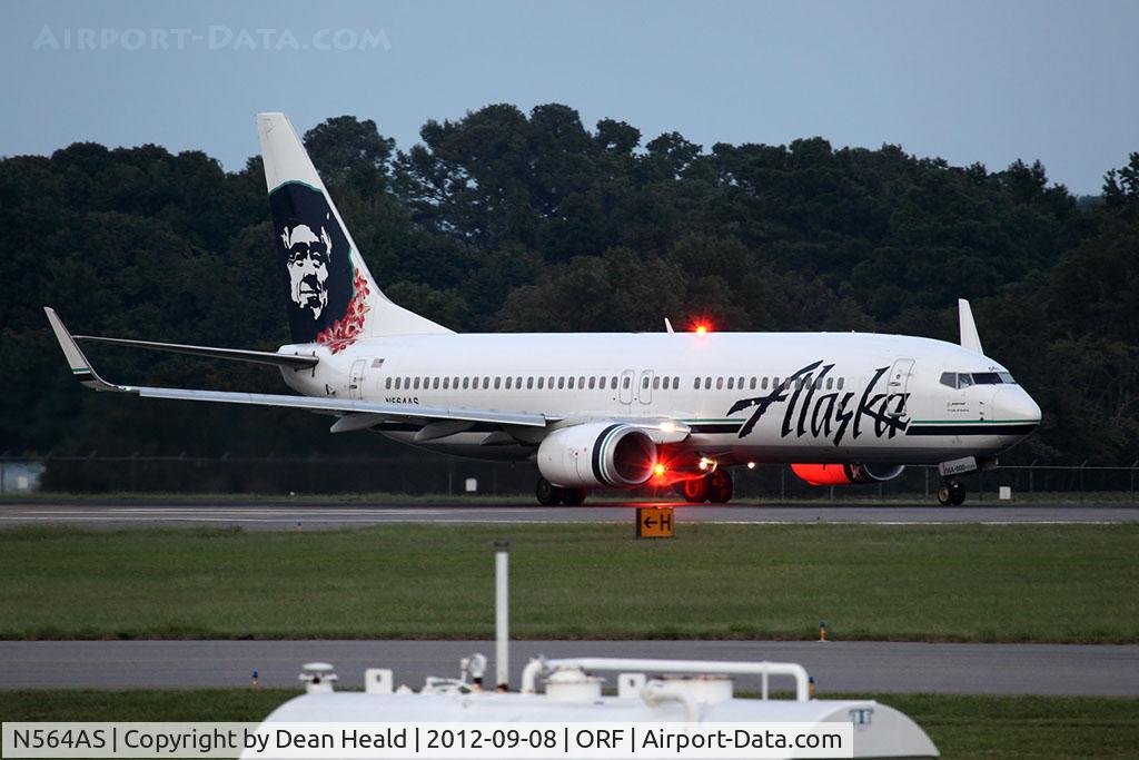 N564AS, 2006 Boeing 737-890 C/N 35103, Alaska Airlines N564AS (FLT ASA4) on takeoff roll en route to Reagan National Airport (KDCA). This aircraft originated from Seattle/Tacoma Int'l (KSEA) bound for Reagan National (KDCA), but was diverted to Norfolk due to bad weather in the DC area.