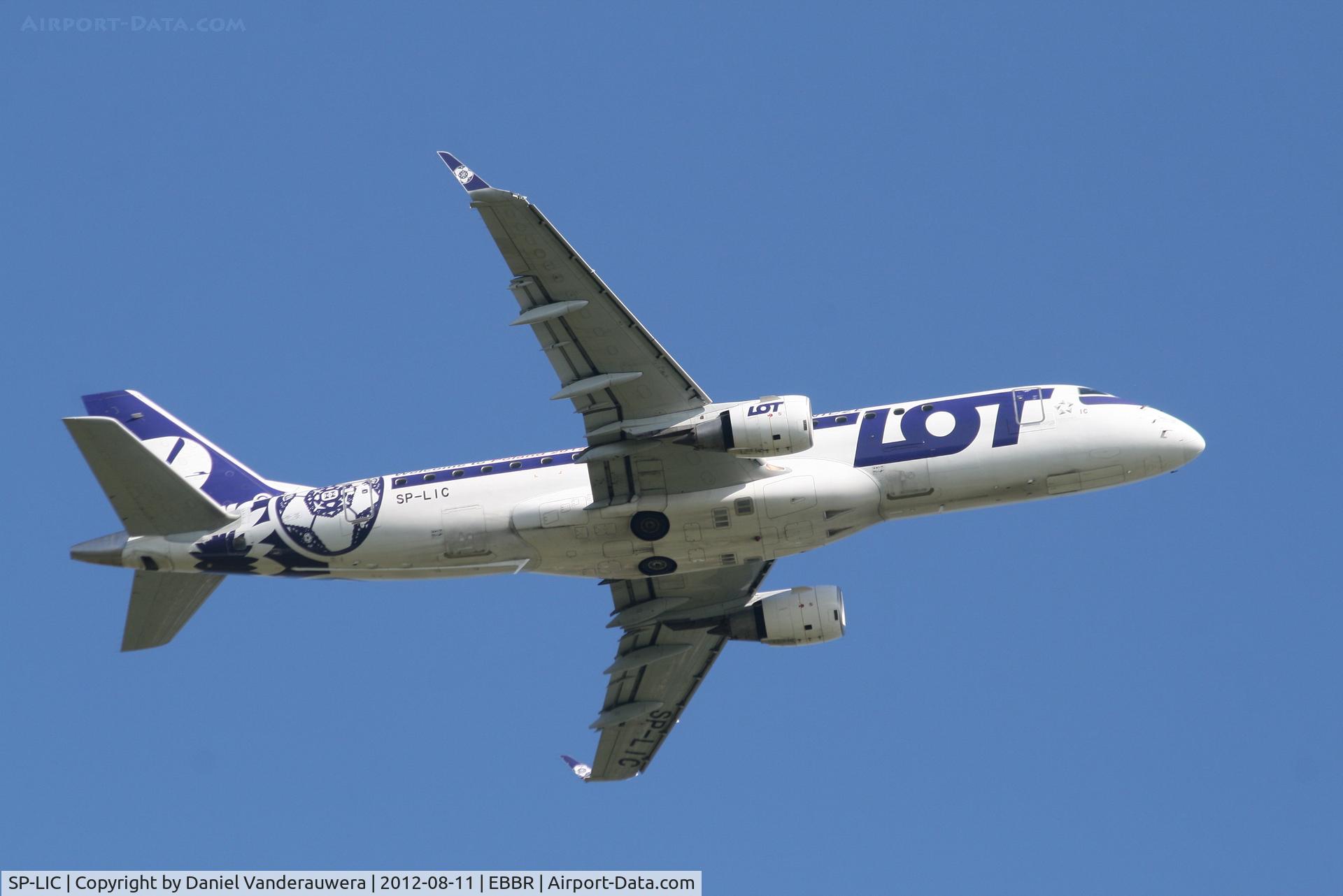 SP-LIC, 2006 Embraer 175LR (ERJ-170-200LR) C/N 17000134, Flight LO236 is climbing from RWY 07R