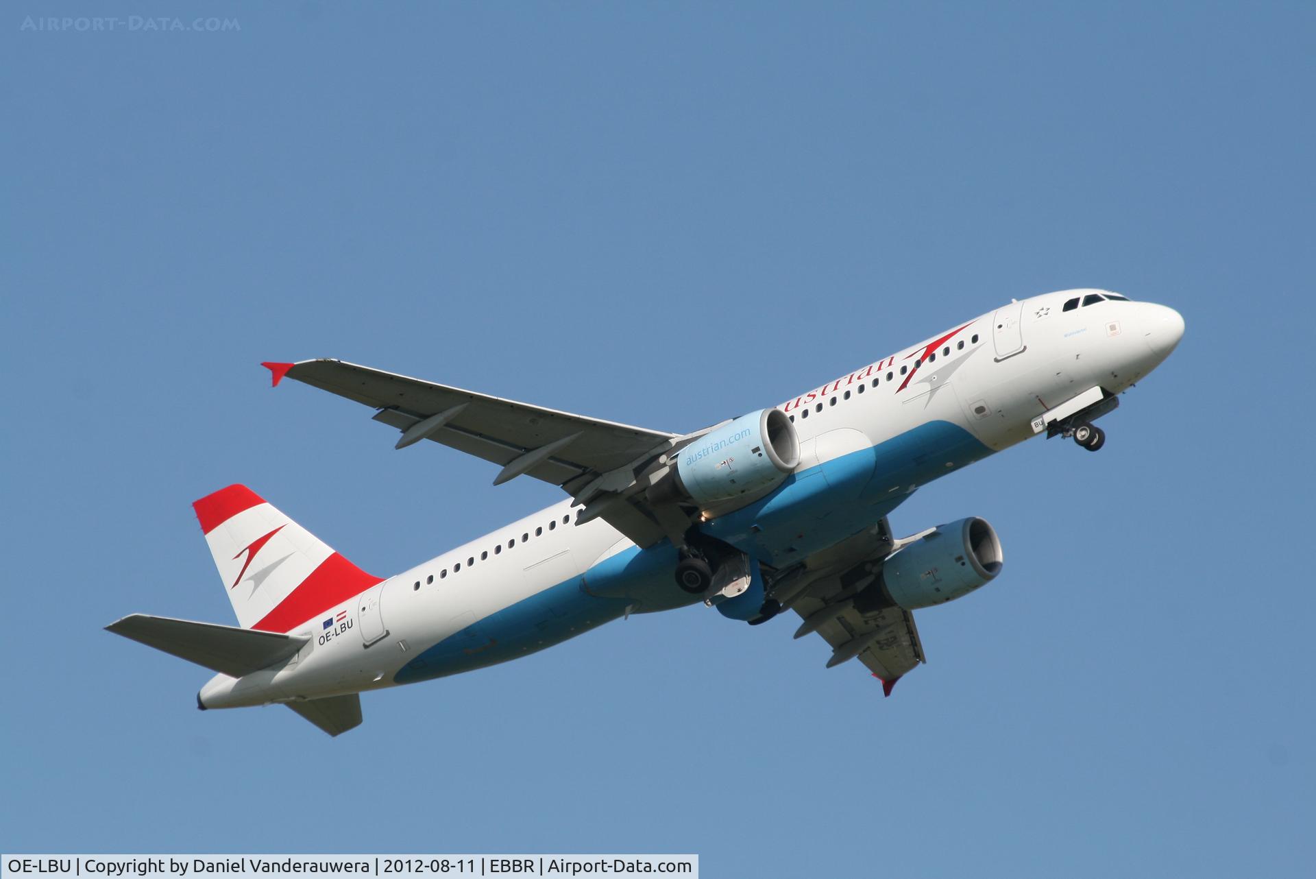 OE-LBU, 2001 Airbus A320-214 C/N 1478, Flight OS352 is climbing from RWY 07R
