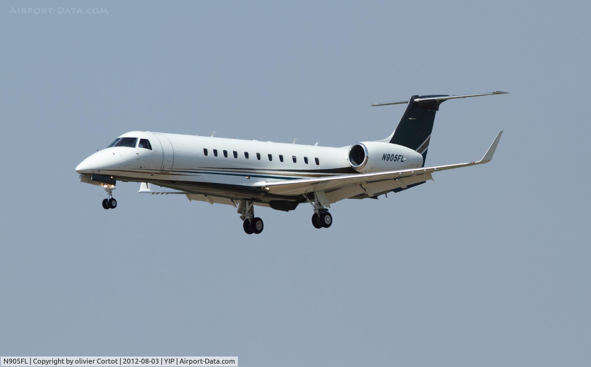 N905FL, 2004 Embraer ERJ-135BJ Legacy C/N 145775, landing at willow run airport