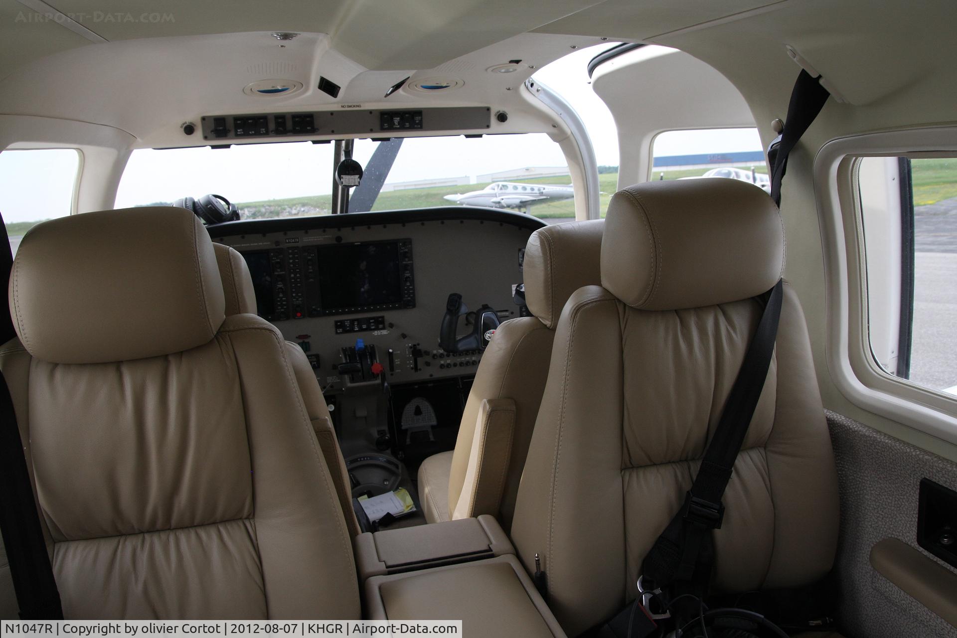 N1047R, 2007 Piper PA-32R-301T Turbo Saratoga C/N 3257464, Hagerstown airport