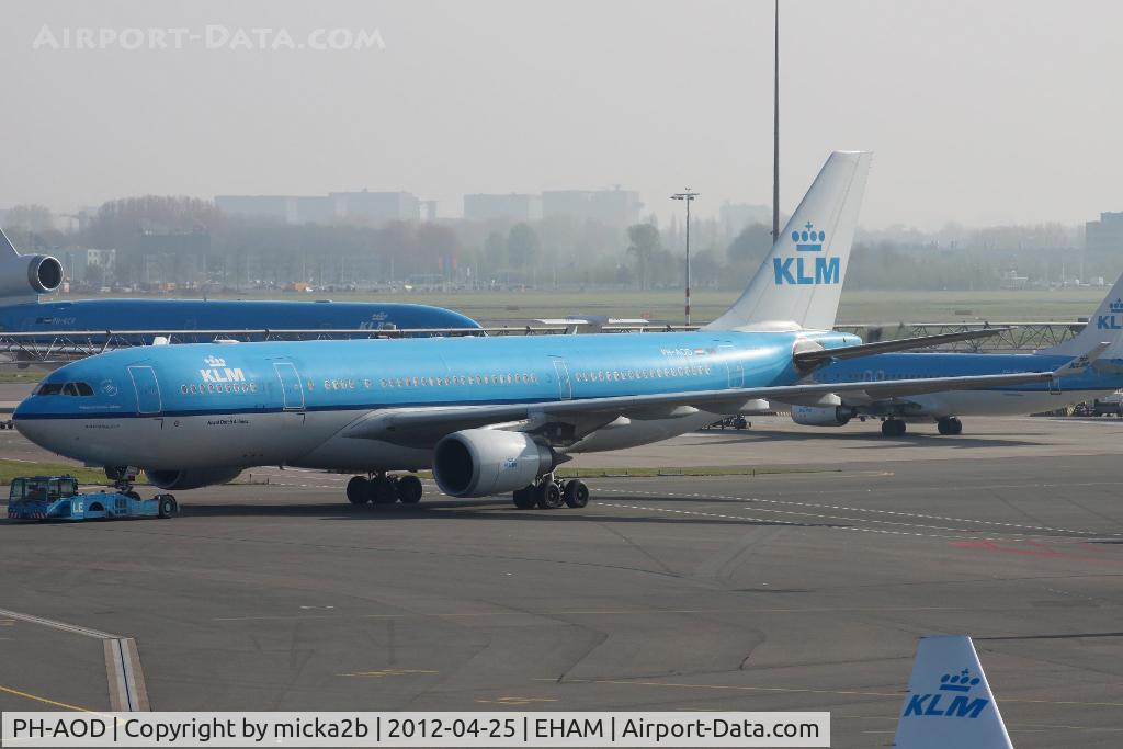 PH-AOD, 2006 Airbus A330-203 C/N 738, Taxiing