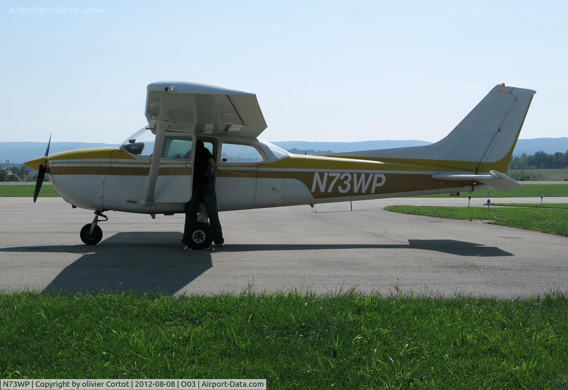 N73WP, Cessna 172N C/N 17268849, minutes after landing at morganstown
