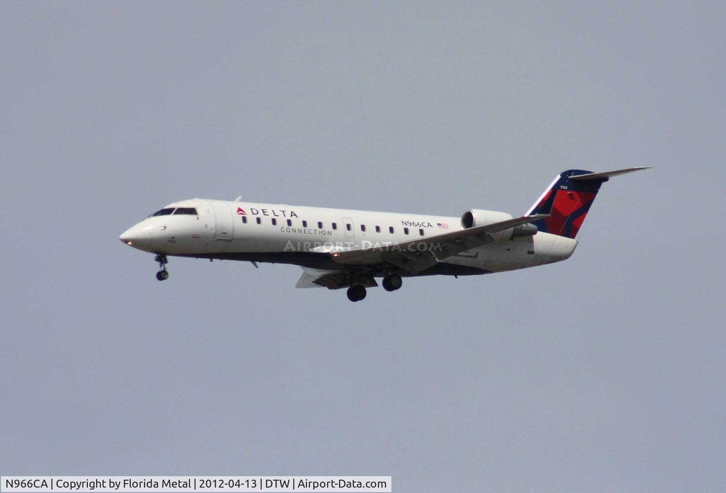 N966CA, 1996 Canadair CRJ-100ER (CL-600-2B19) C/N 7132, Comair CRJ