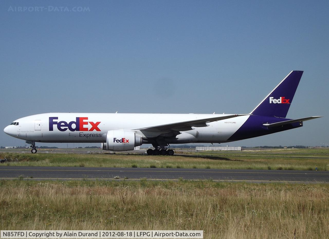 N857FD, 2010 Boeing 777-FS2 C/N 37728, C/N 886, 