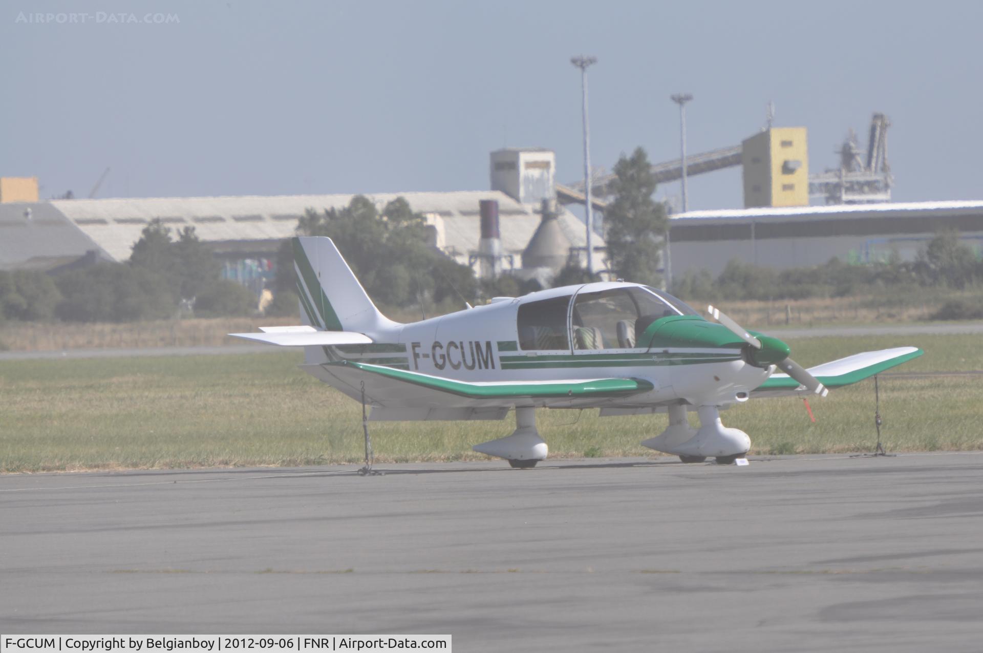 F-GCUM, Robin DR-400-180 Regent C/N 1521, Hot summer day, hence hot air.