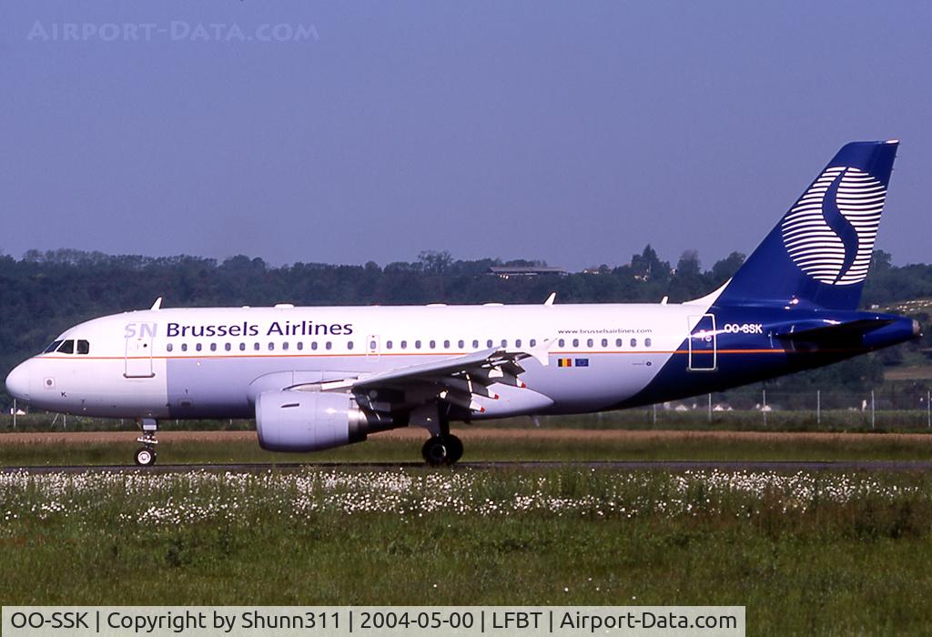 OO-SSK, 2000 Airbus A319-112 C/N 1336, Arriving from flight rwy 20...