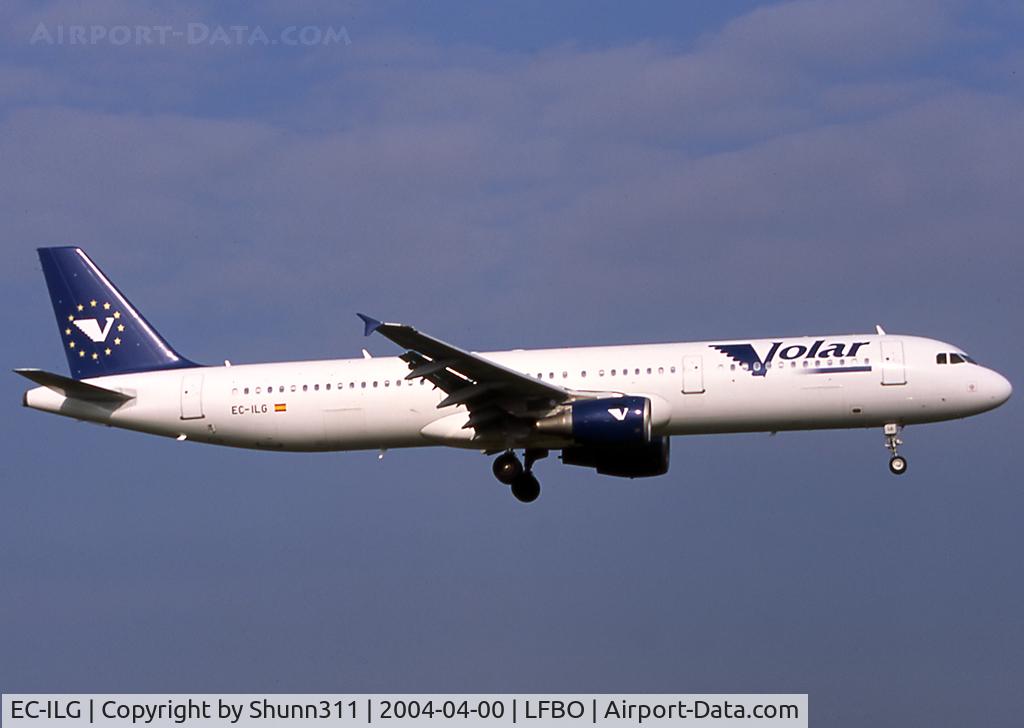 EC-ILG, 2000 Airbus A321-211 C/N 1233, Landing rwy 14R